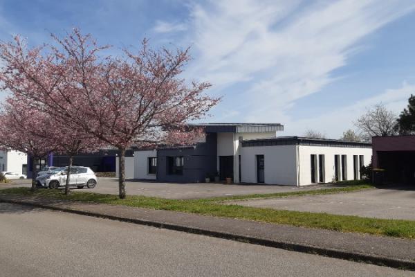 BUREAUX-agence à Vannes